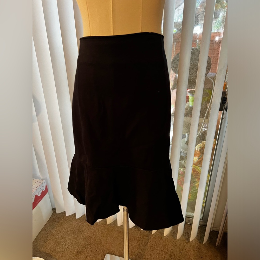 Lane Bryant short black plus size 18 skirt.
